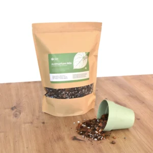 Bolsa de Anthurium Mix Sustrato Premium Artesanal con un montoncito de la mezcla fuera